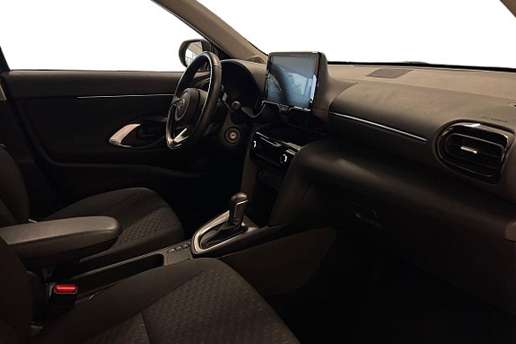 Toyota Yaris Cross 6 of 19