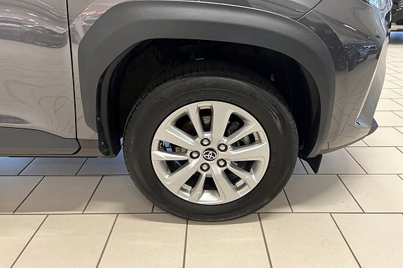 Toyota Yaris Cross 17 of 22