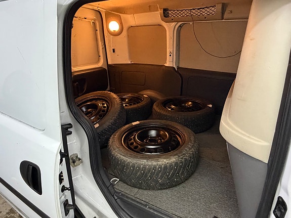 Opel Combo 8 of 9