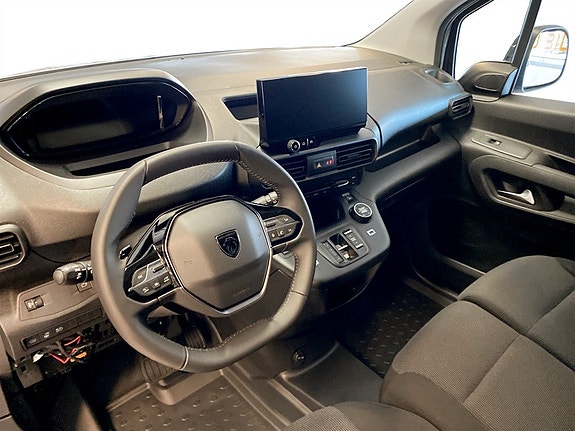 Peugeot Partner 8 of 14