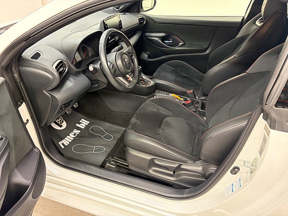 Toyota GR Yaris 6 of 23