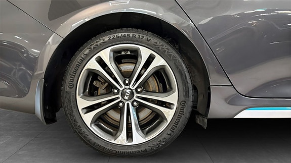 Kia Optima 9 of 14