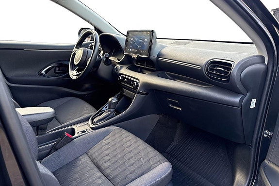Toyota Yaris 9 of 21