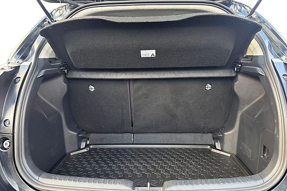 Toyota Yaris 12 of 21