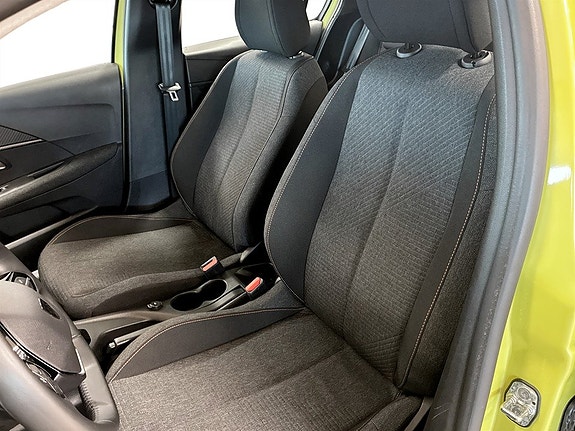 Peugeot 208 5 of 15