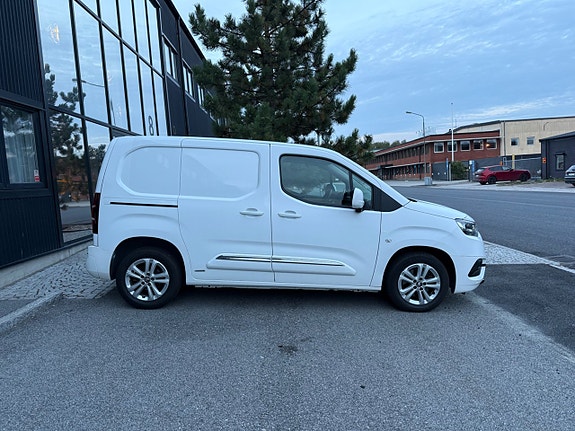 Toyota Proace 2 of 18