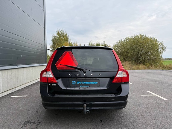 Volvo V70 5 of 9