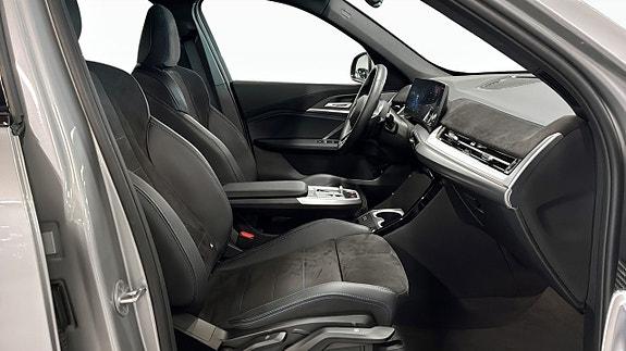 BMW X1 3 of 12