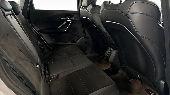 BMW X1 5 of 12