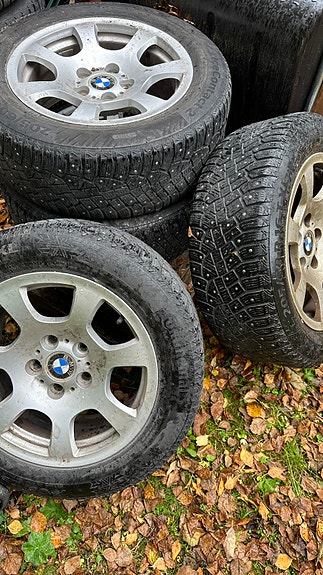 BMW 523i 17 of 19