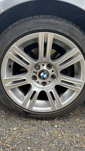 BMW 523i 8 of 19