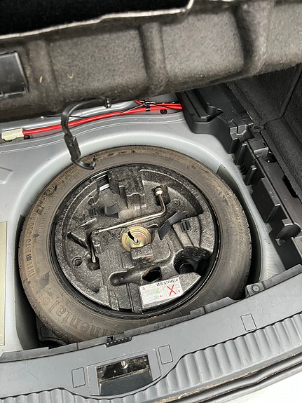 BMW 523i 16 of 19