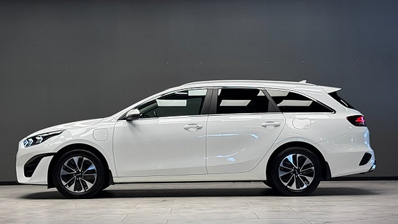Kia Ceed 5 of 22