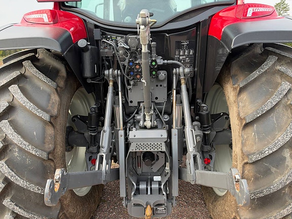 Valtra A115 HiTech / 335 timmar 8 of 9