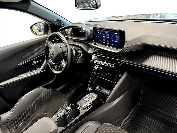 Peugeot 2008 12 of 16