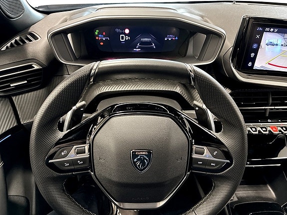 Peugeot 2008 6 of 16