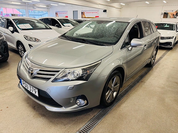 Toyota Avensis 14 of 25