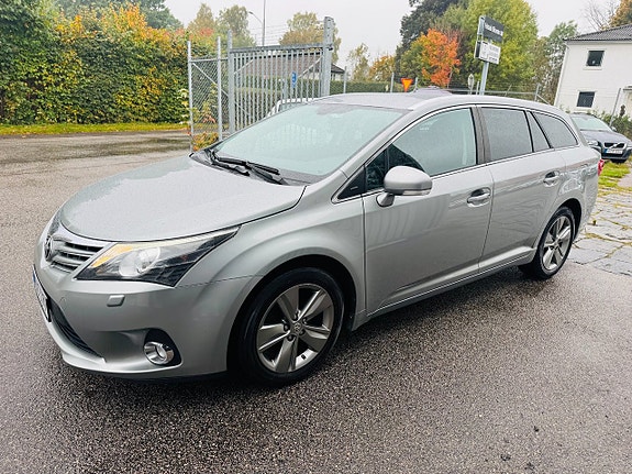Toyota Avensis 9 of 25