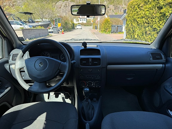 Renault Clio 7 of 7
