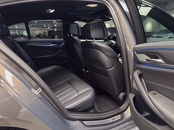 BMW 545e 22 of 30