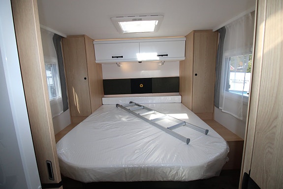 Sunlight T 7433Q UNLTD Queenbed Face to Face Liftsäng 165 Hk Automat 13 of 17