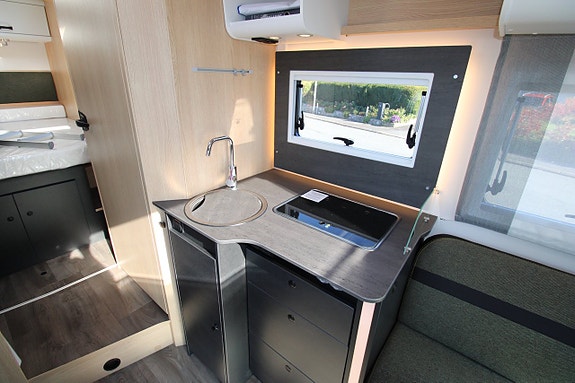 Sunlight T 7433Q UNLTD Queenbed Face to Face Liftsäng 165 Hk Automat 11 of 17