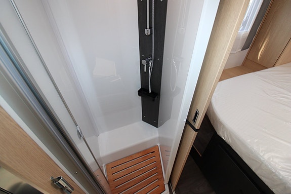 Sunlight T 7433Q UNLTD Queenbed Face to Face Liftsäng 165 Hk Automat 14 of 17