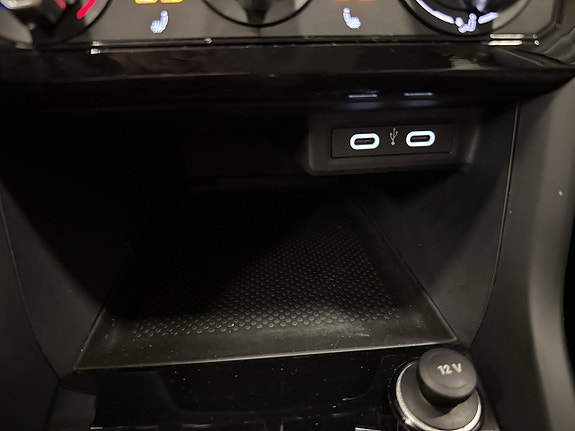Volkswagen T-Cross 25 of 26