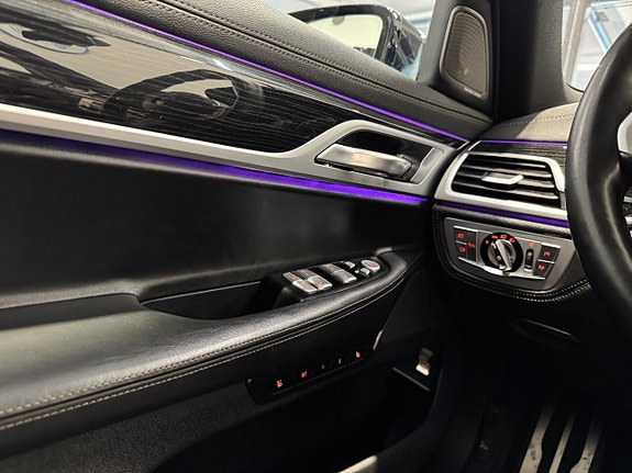 BMW 740d 20 of 30