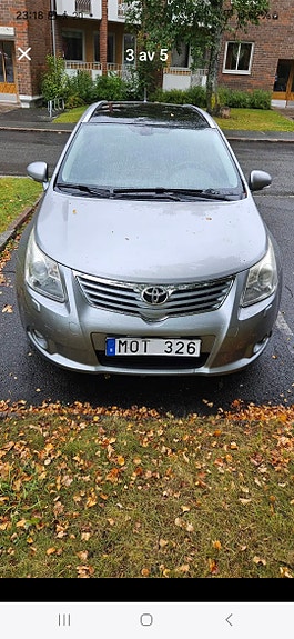 Toyota Avensis 6 of 6