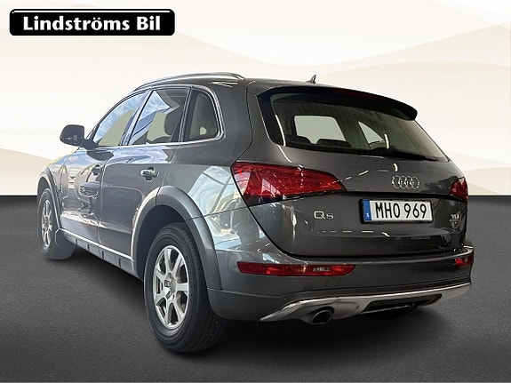 Audi Q5 4 of 18