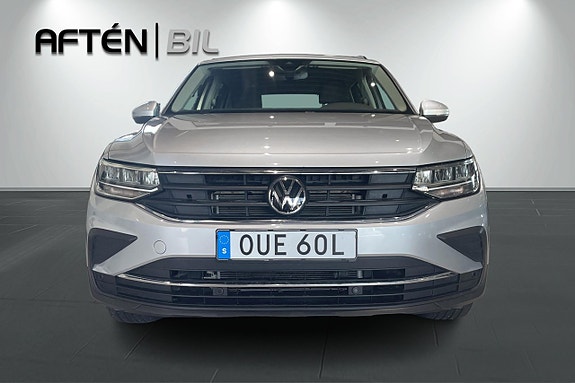 Volkswagen Tiguan 3 of 26
