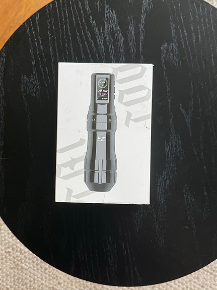 Product image 1 of 3