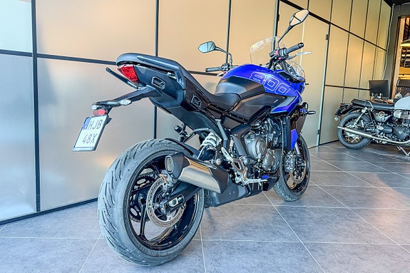 Triumph Tiger 800 Sport 4 of 5