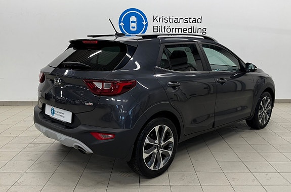 Kia Stonic 5 of 9