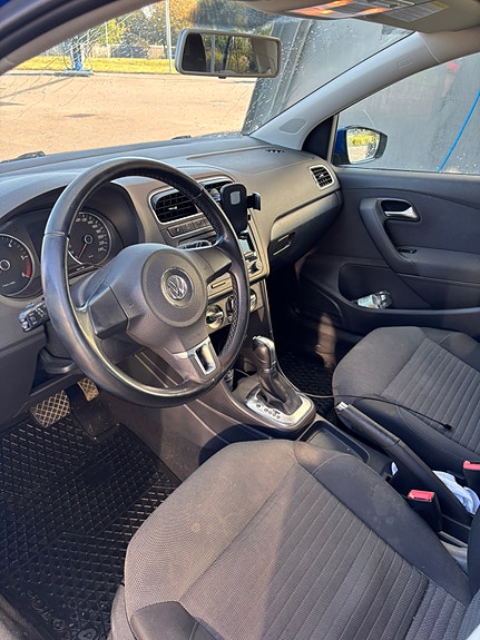 Volkswagen Polo 5 of 6