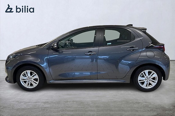 Toyota Yaris 3 of 18