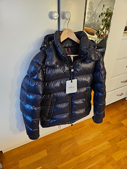 Product image 1 of 10