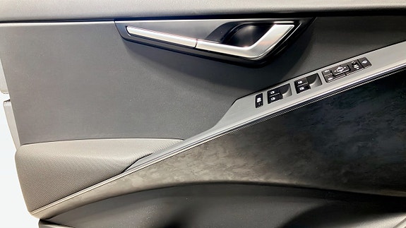 Kia Niro 11 of 16