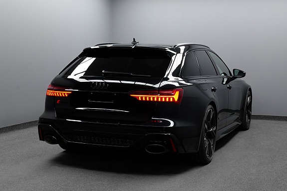 Audi RS6 7 of 27