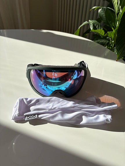 Product image 1 of 7