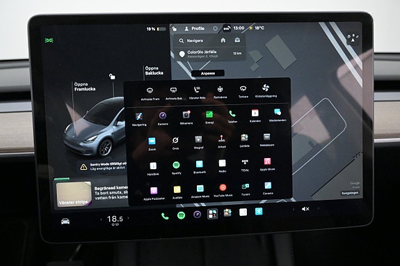 Tesla Model Y 22 of 27