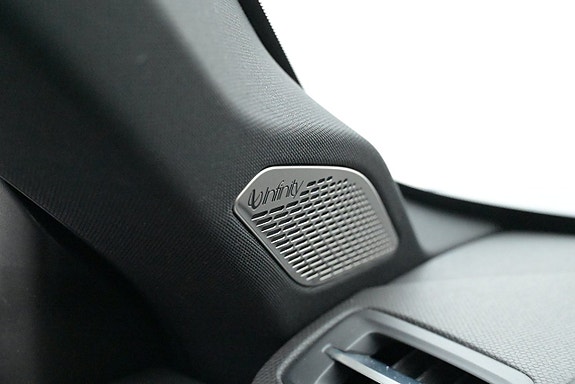 Lynk & Co 01 22 of 27