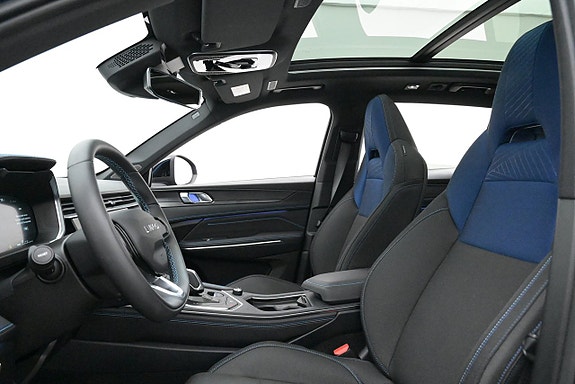 Lynk & Co 01 9 of 27