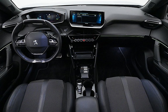 Peugeot e-2008 6 of 27