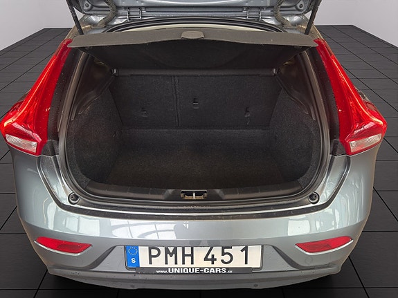 Volvo V40 23 of 23