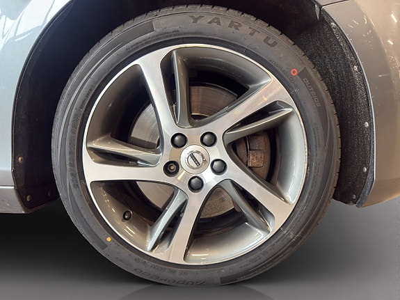 Volvo V40 22 of 23