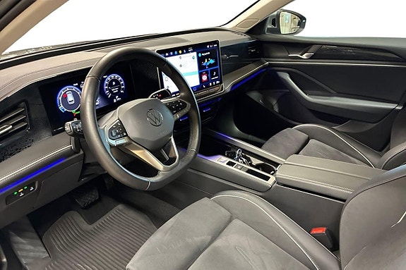 Volkswagen Passat 22 of 23
