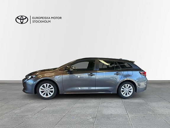 Toyota Corolla 3 of 15