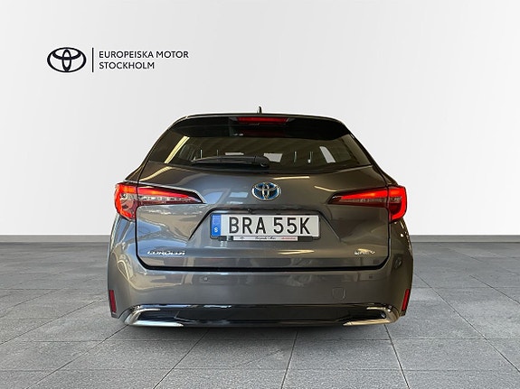 Toyota Corolla 4 of 15